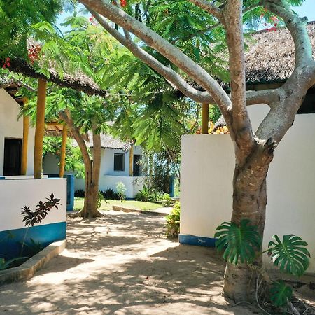 Complexo Alemanha - Vilanculos Backpacker Екстер'єр фото