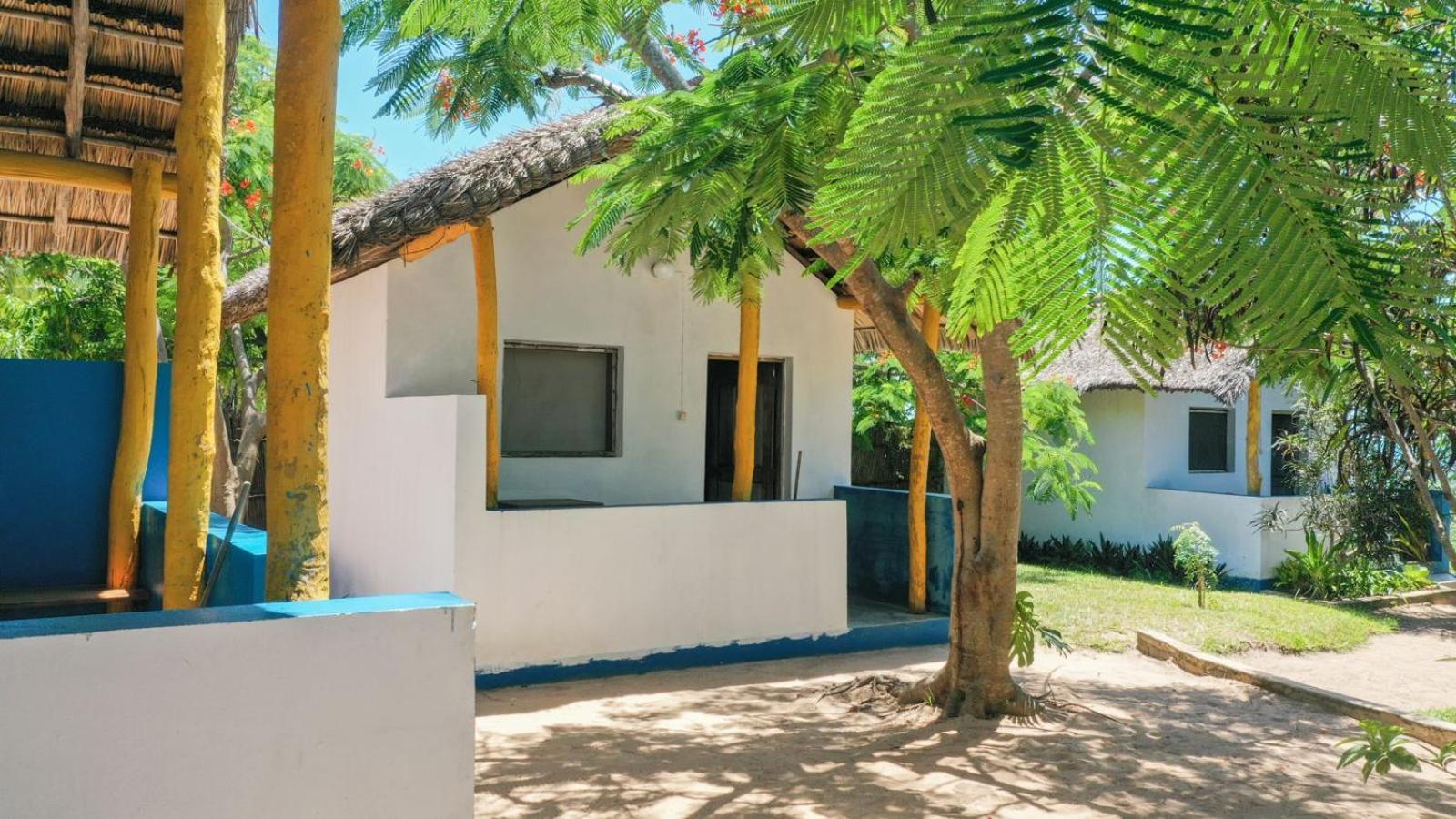 Complexo Alemanha - Vilanculos Backpacker Екстер'єр фото